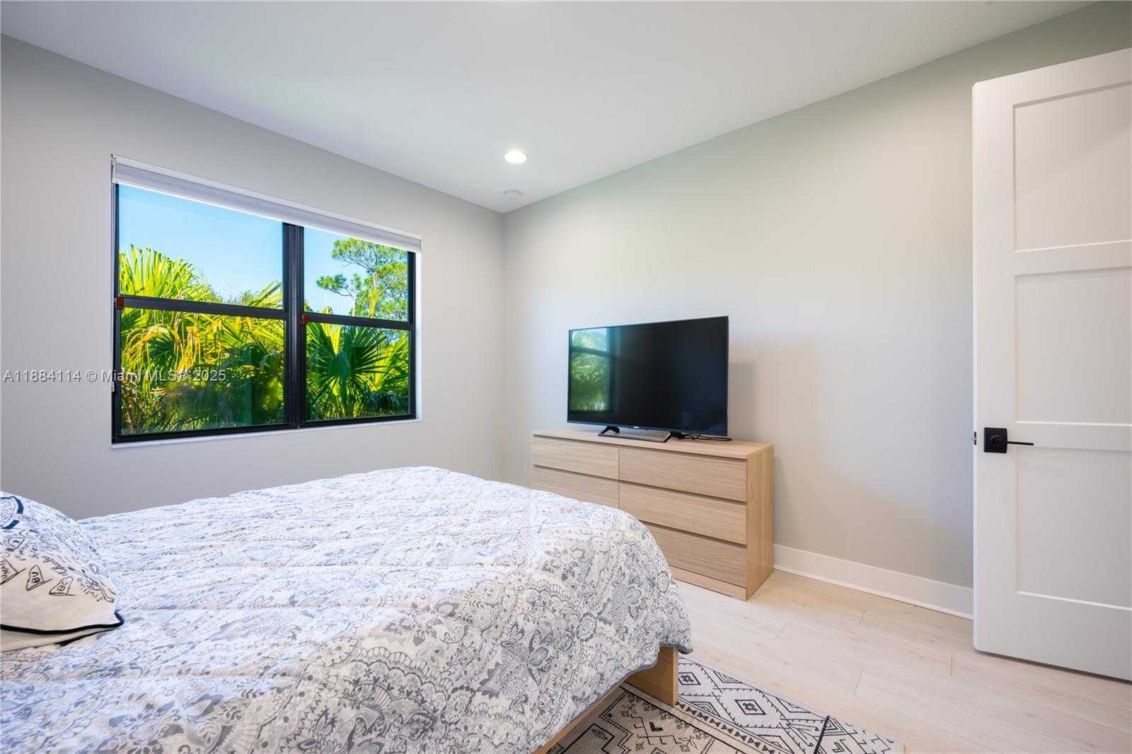 Small Image of 13402 ARTISAN CIR, Palm Beach Gardens Number 55