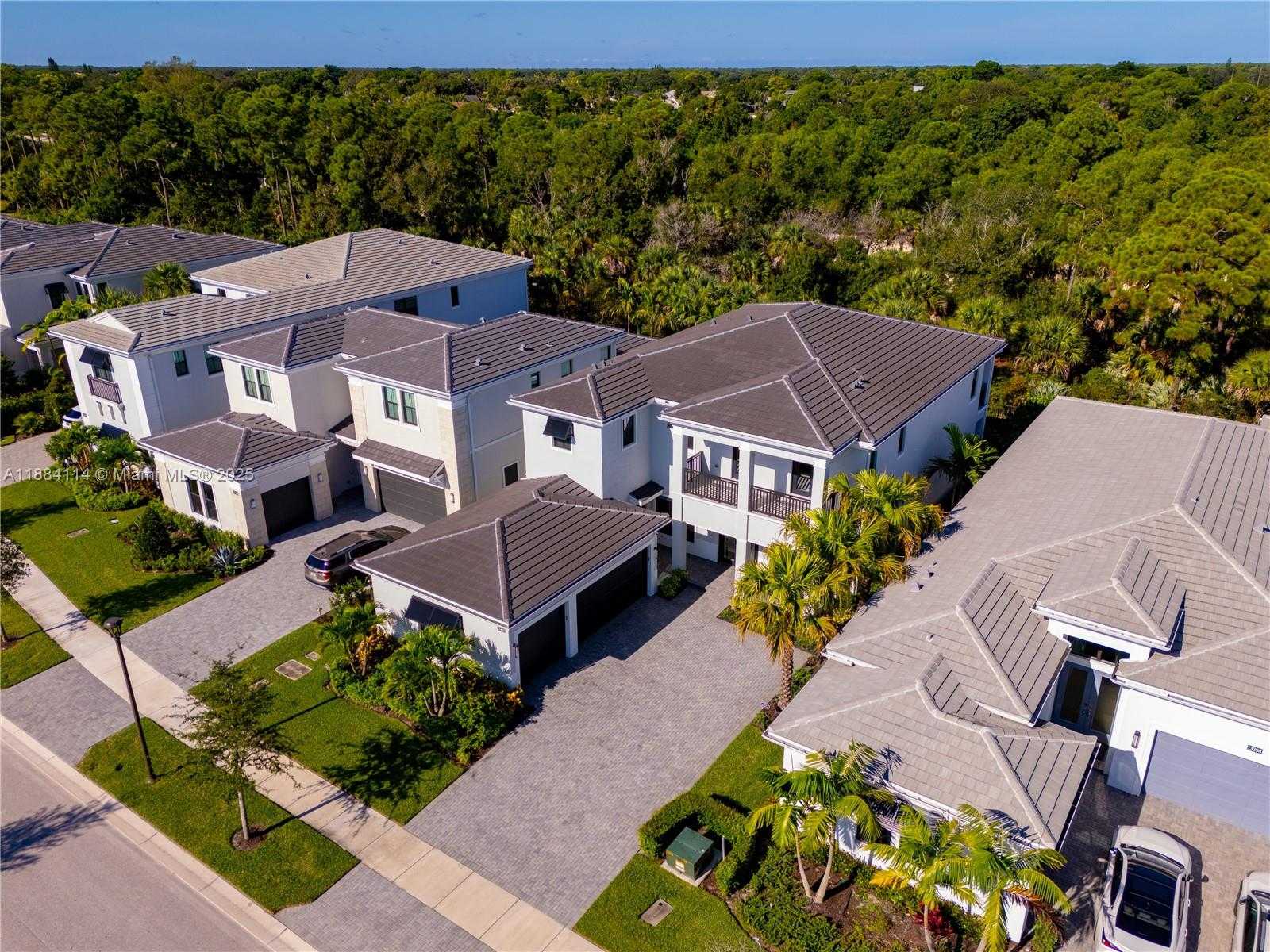 Small Image of 13402 ARTISAN CIR, Palm Beach Gardens Number 85