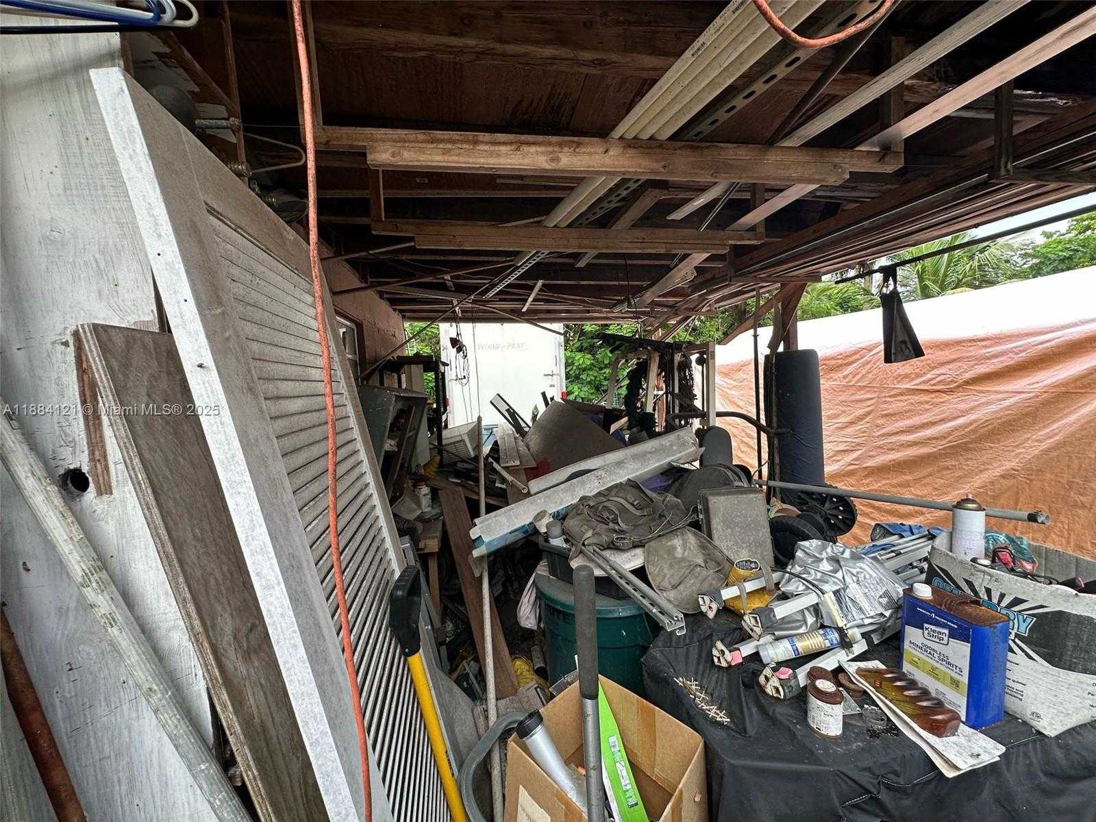 Small Image of 1499 SOUTH WEST 28TH WAY, Fort Lauderdale Number 43