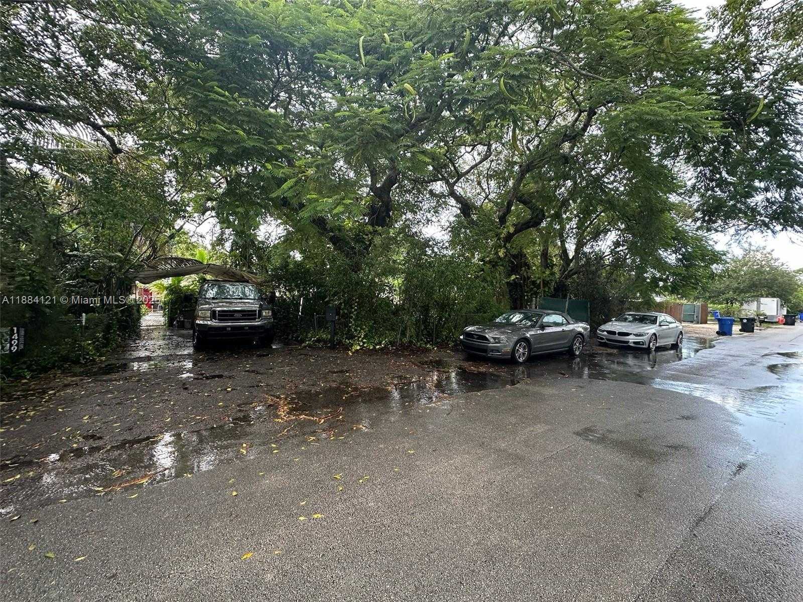 Small Image of 1499 SOUTH WEST 28TH WAY, Fort Lauderdale Number 66
