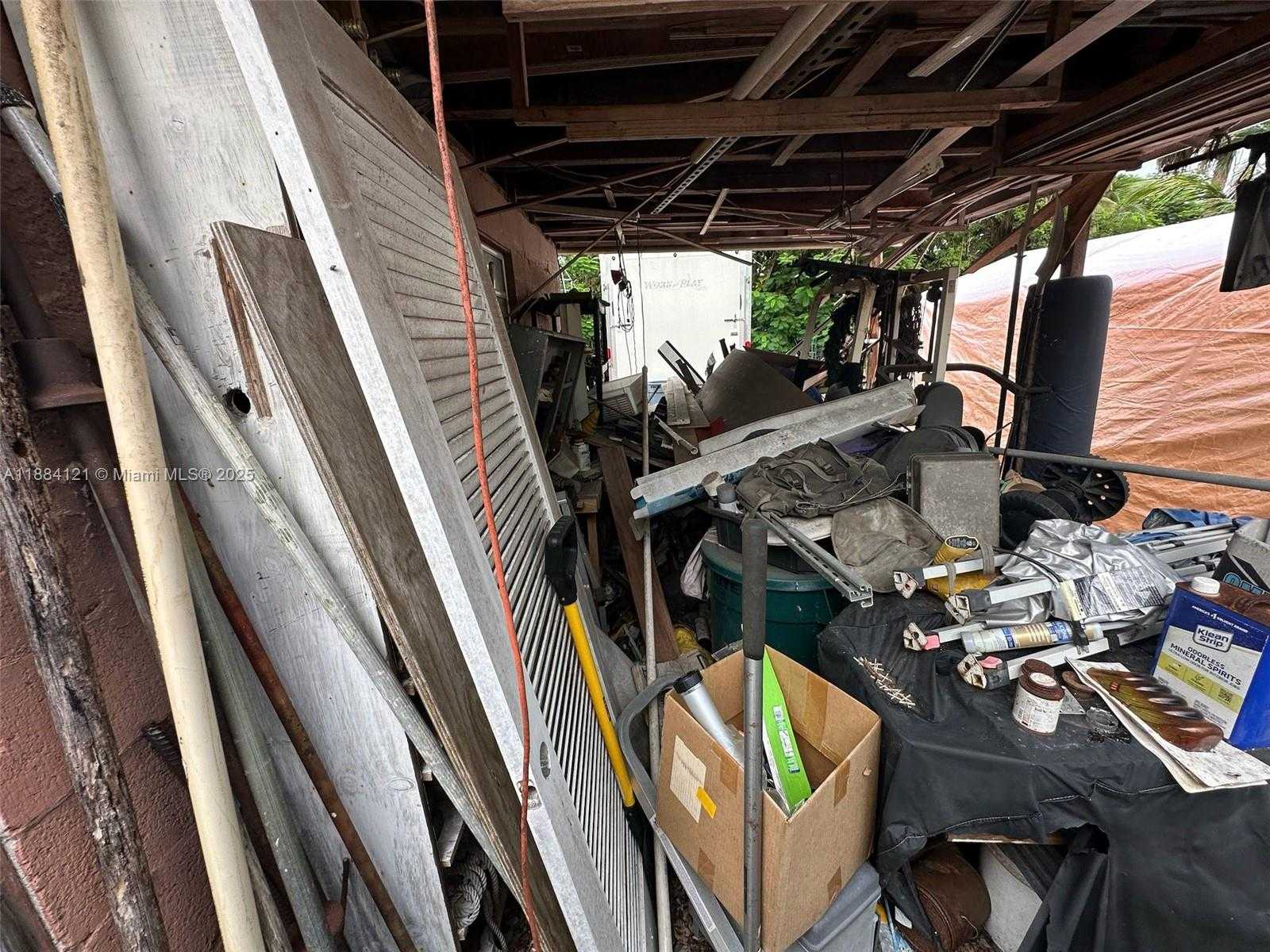 Small Image of 1499 SOUTH WEST 28TH WAY, Fort Lauderdale Number 76