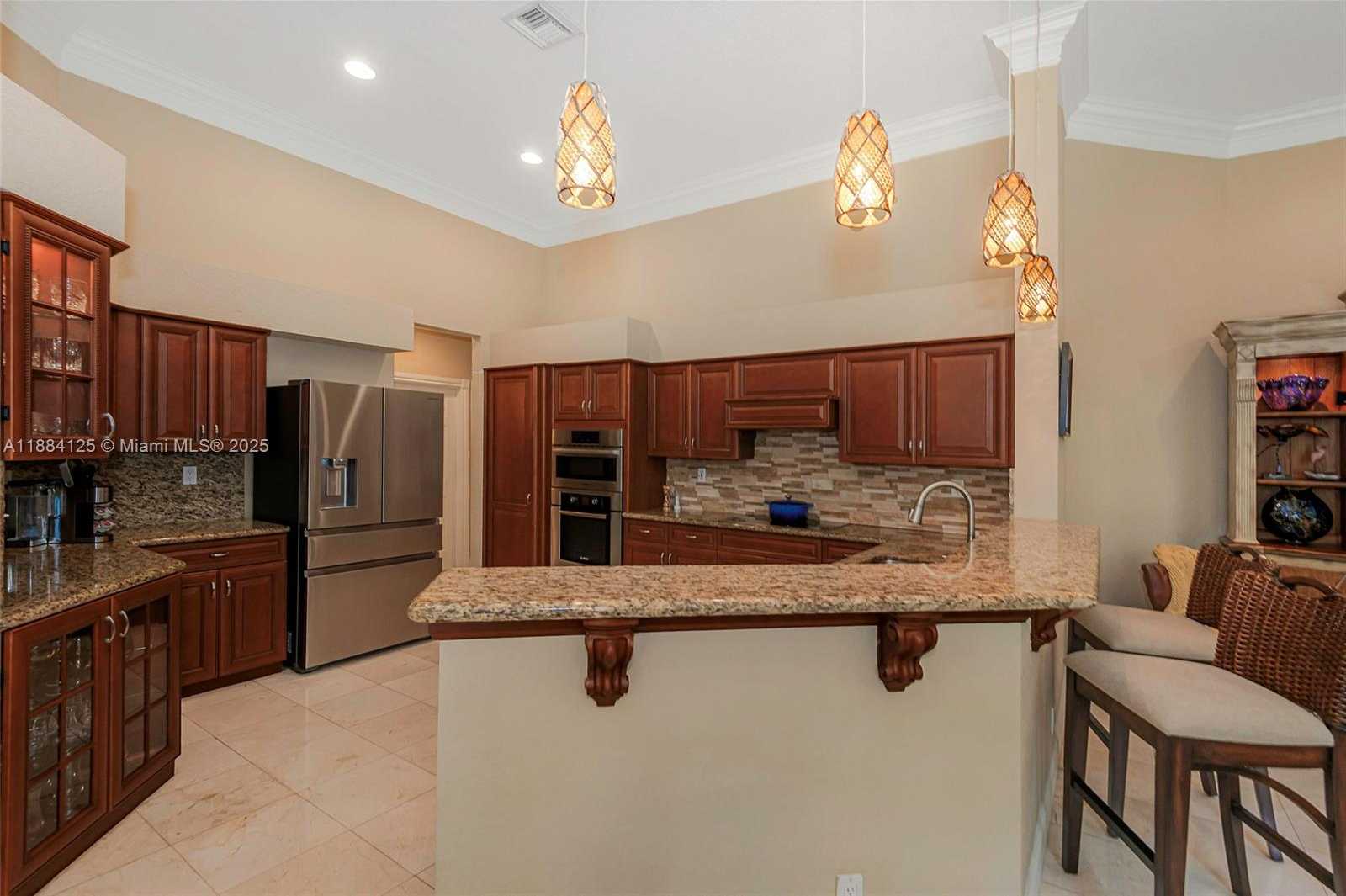 Small Image of 1100 SOUTH WEST 156TH AVE, Pembroke Pines Number 31