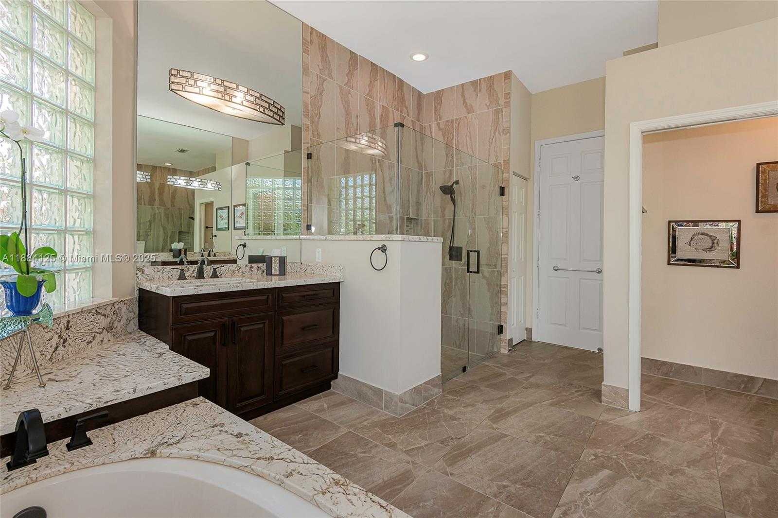 Small Image of 1100 SOUTH WEST 156TH AVE, Pembroke Pines Number 49