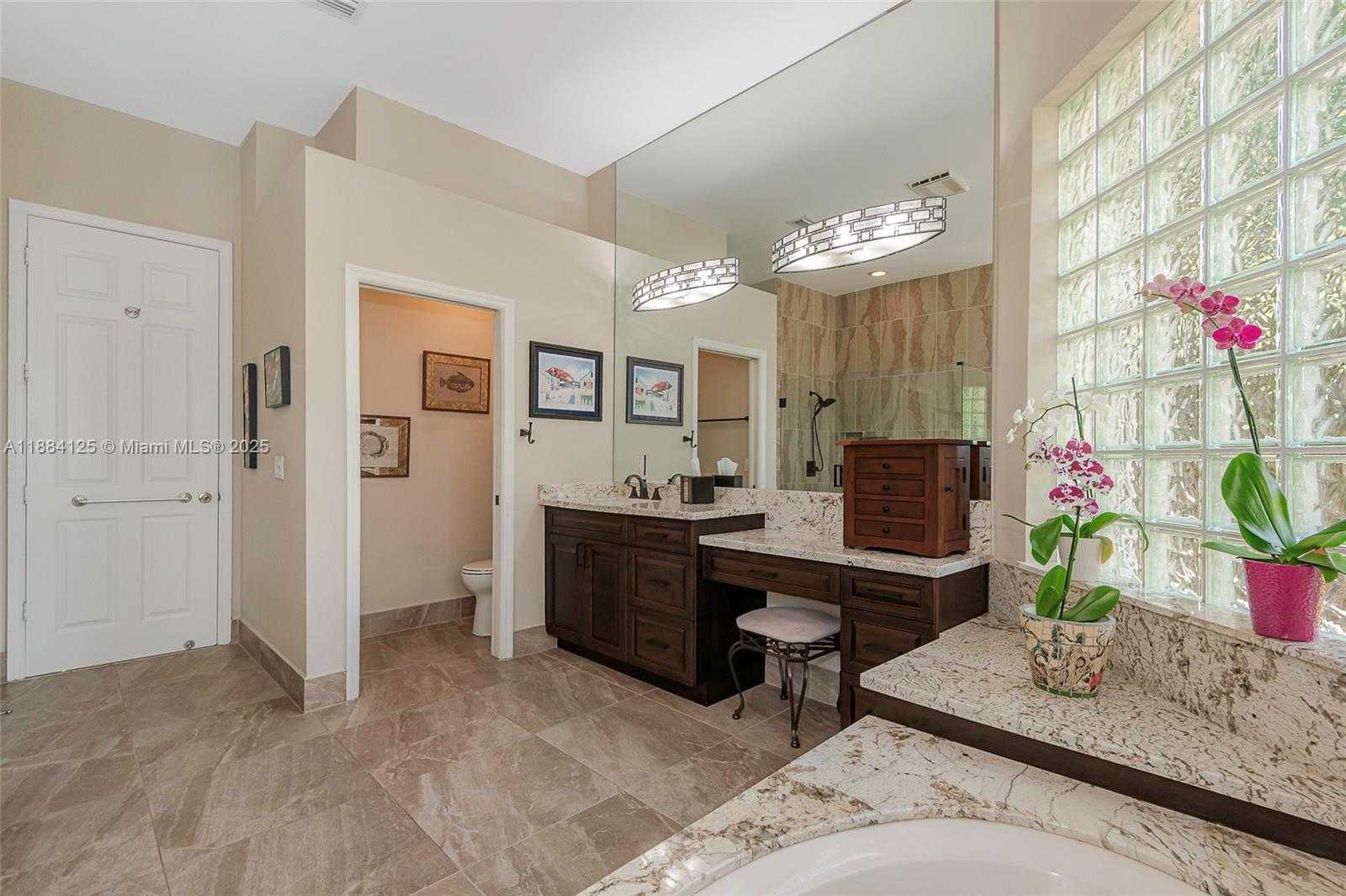 Small Image of 1100 SOUTH WEST 156TH AVE, Pembroke Pines Number 50