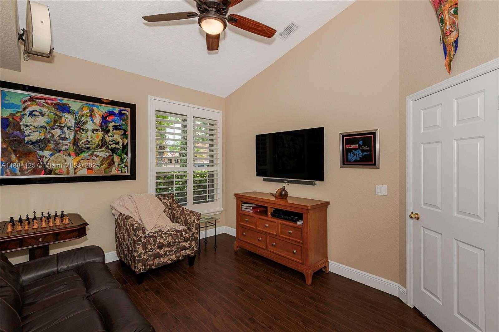 Small Image of 1100 SOUTH WEST 156TH AVE, Pembroke Pines Number 64