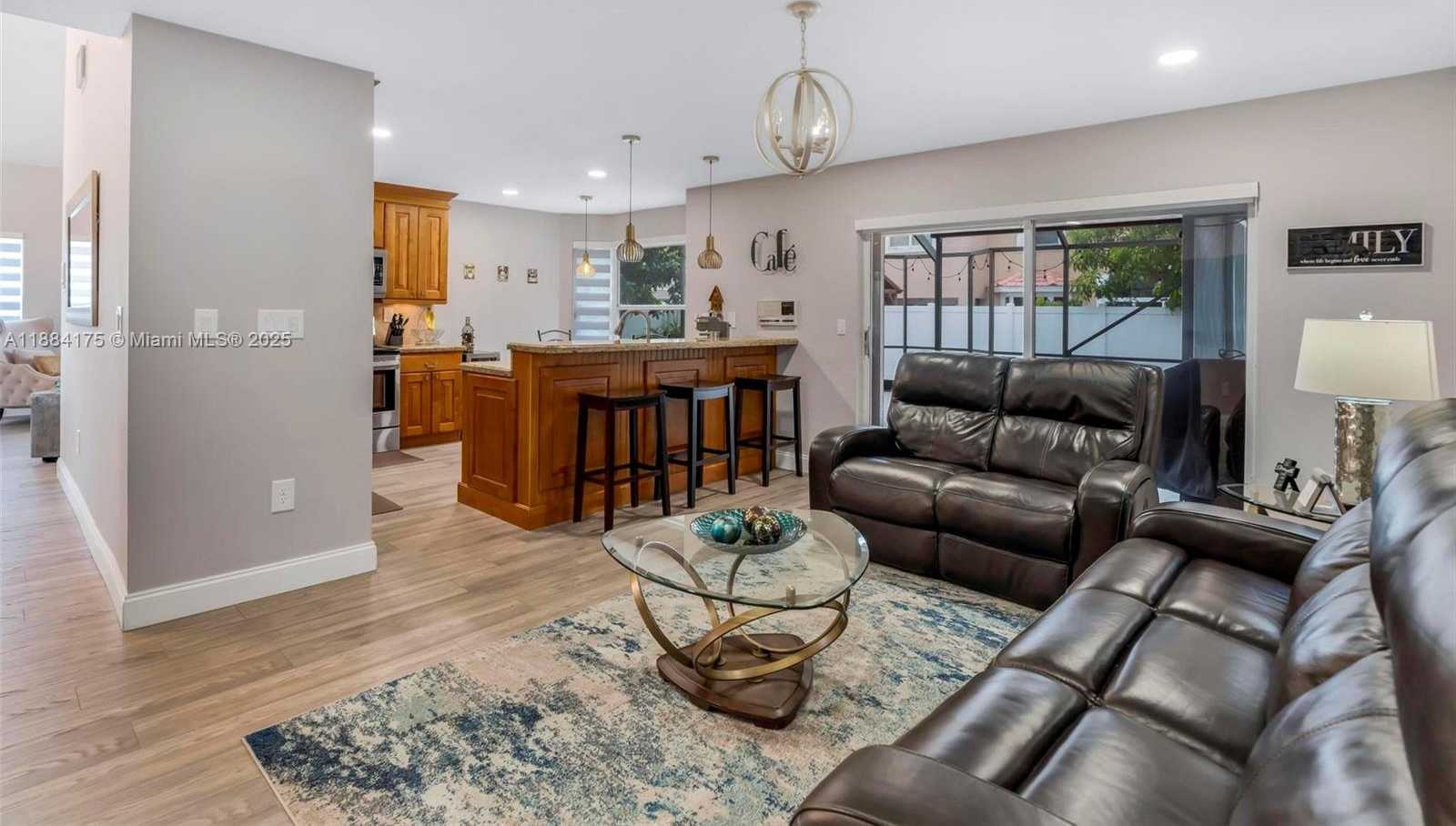 Small Image of 1036 NORTH WEST 187TH AVE, Pembroke Pines Number 12
