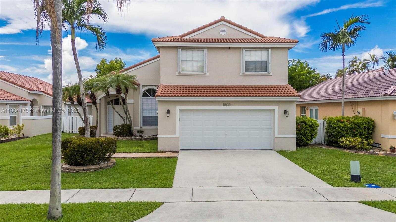 Small Image of 1036 NORTH WEST 187TH AVE, Pembroke Pines Number 37