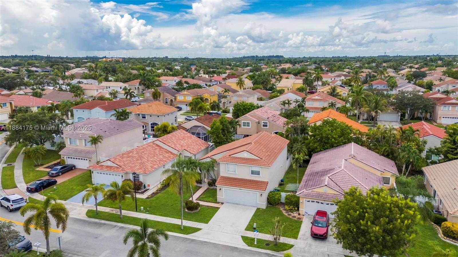 Small Image of 1036 NORTH WEST 187TH AVE, Pembroke Pines Number 38