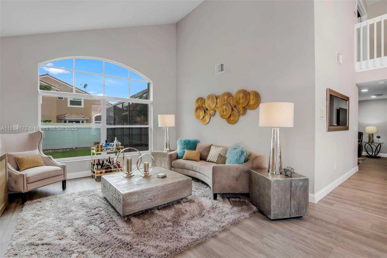 Small Image of 1036 NORTH WEST 187TH AVE, Pembroke Pines Number 6