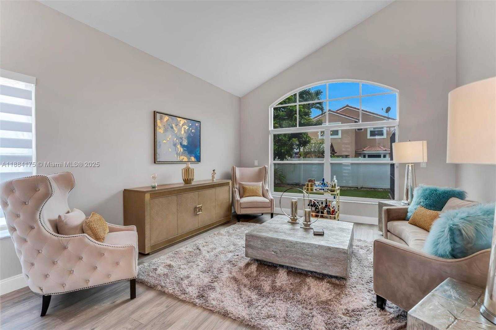 Small Image of 1036 NORTH WEST 187TH AVE, Pembroke Pines Number 7