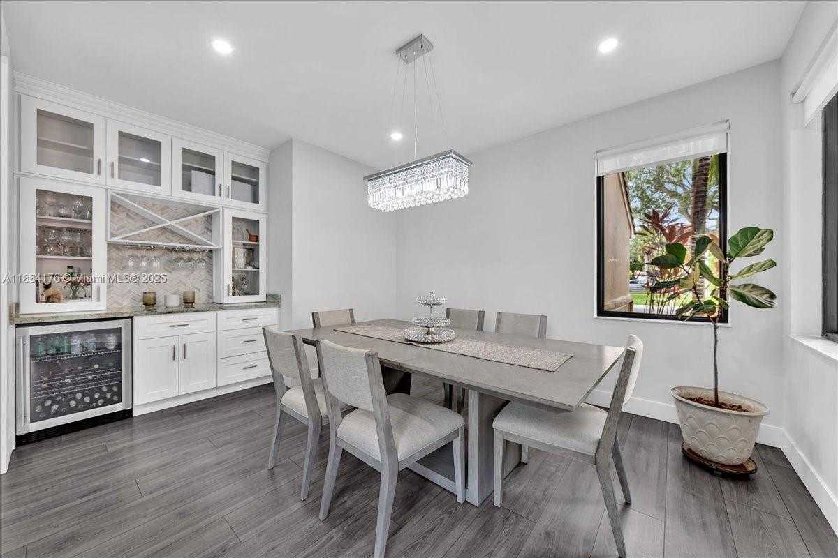 Small Image of 4921 SOUTH WEST 152ND AVE, Miramar Number 10