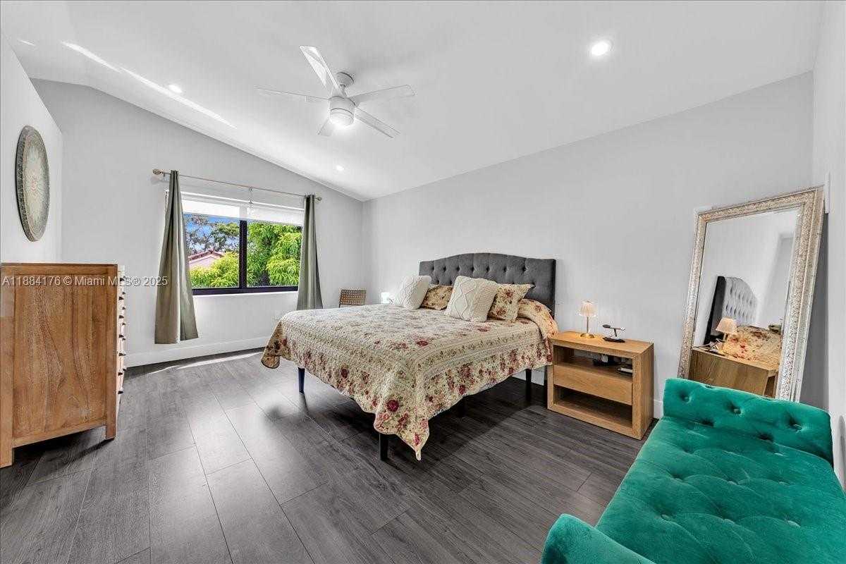 Small Image of 4921 SOUTH WEST 152ND AVE, Miramar Number 33