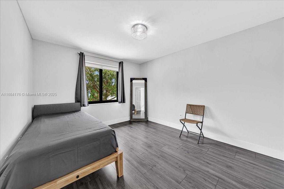 Small Image of 4921 SOUTH WEST 152ND AVE, Miramar Number 41