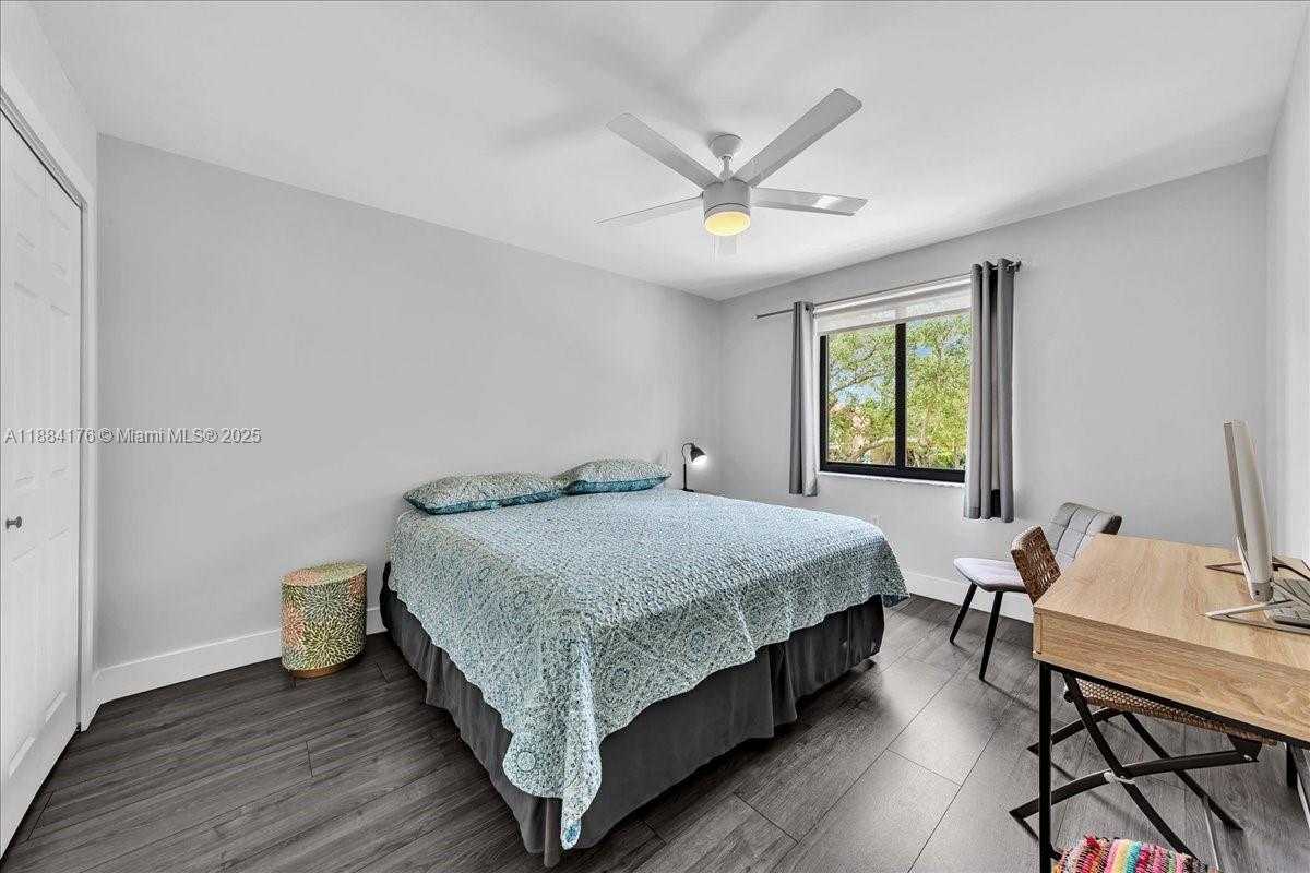 Small Image of 4921 SOUTH WEST 152ND AVE, Miramar Number 43
