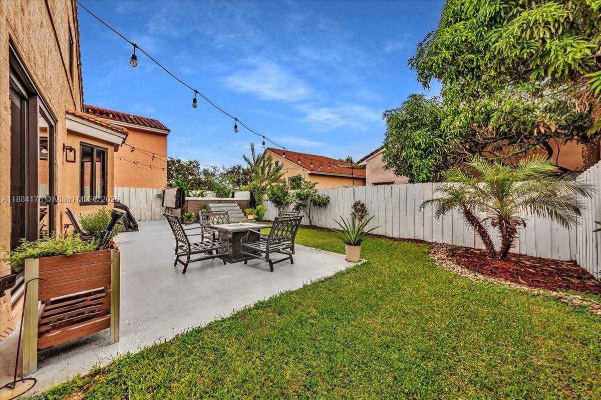Small Image of 4921 SOUTH WEST 152ND AVE, Miramar Number 49