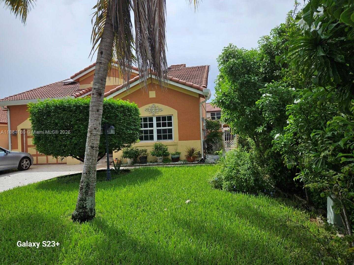 Small Image of 5320 NORTH WEST 190TH ST, Miami Gardens Number 4