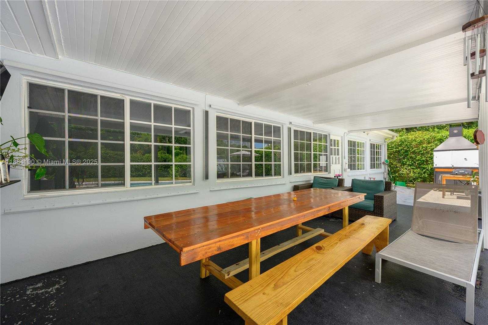 Small Image of 175 NORTH WEST 125TH ST, North Miami Number 10