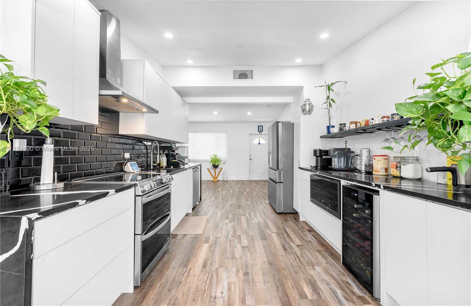 Small Image of 175 NORTH WEST 125TH ST, North Miami Number 18