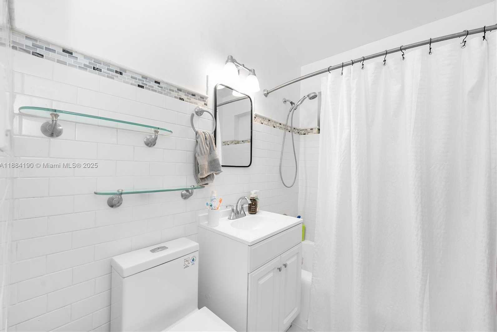 Small Image of 175 NORTH WEST 125TH ST, North Miami Number 34