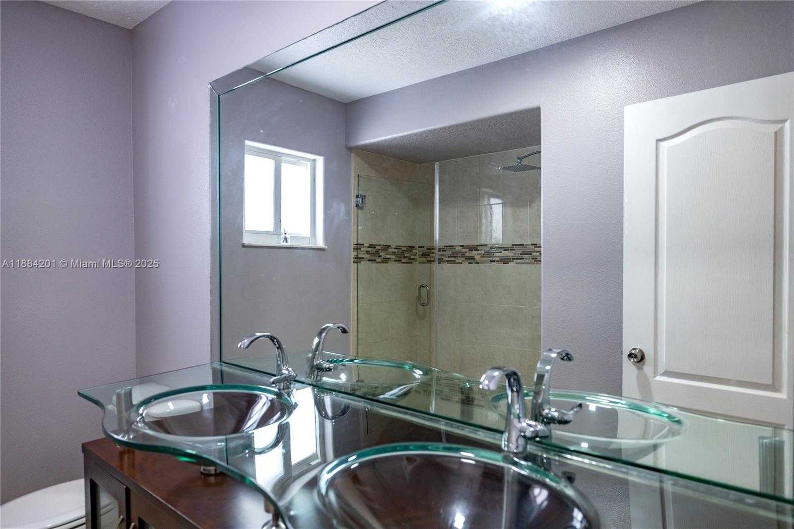 Small Image of 15981 SOUTH WEST 54TH TER, Miami Number 45