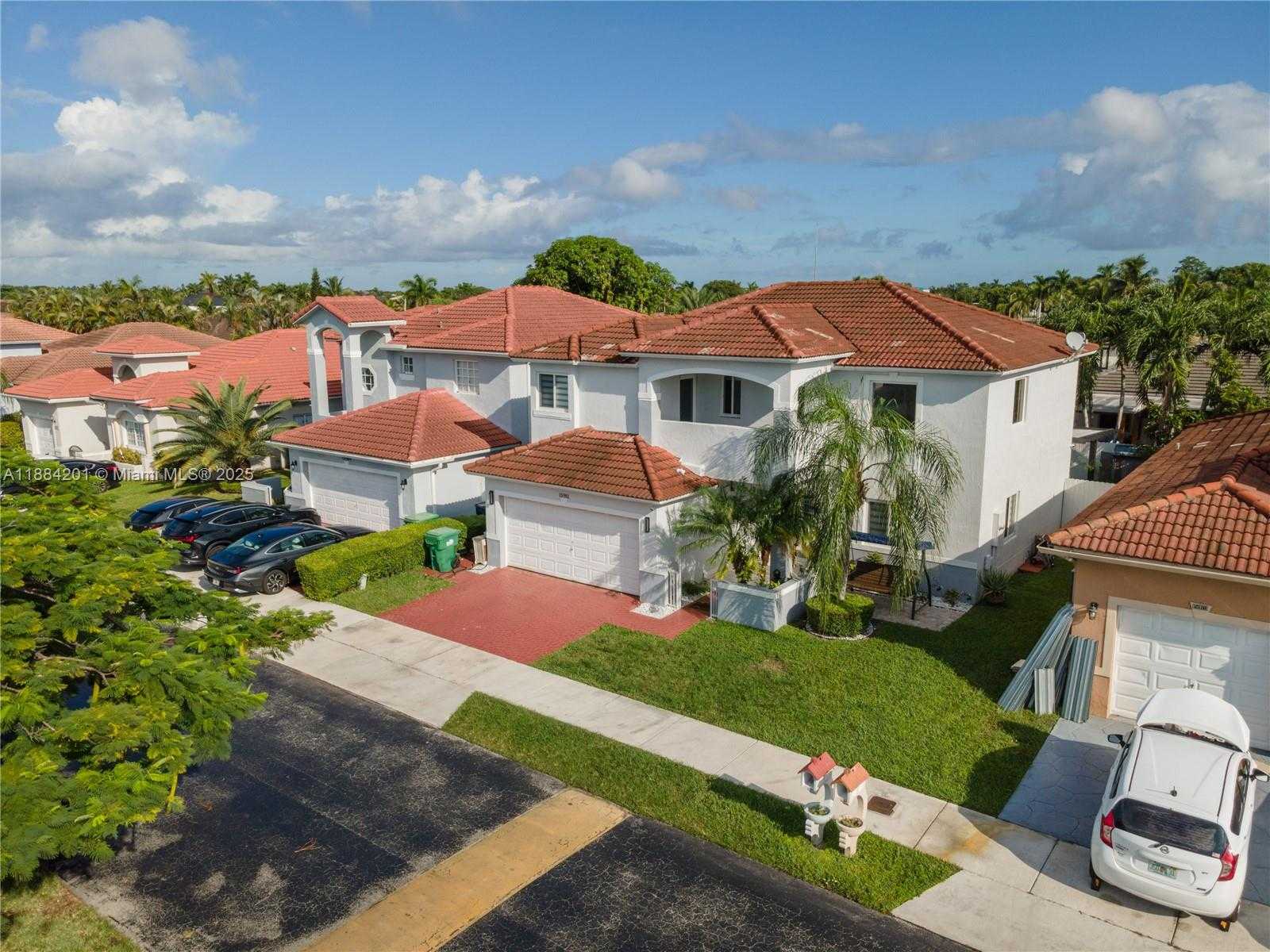 Small Image of 15981 SOUTH WEST 54TH TER, Miami Number 59