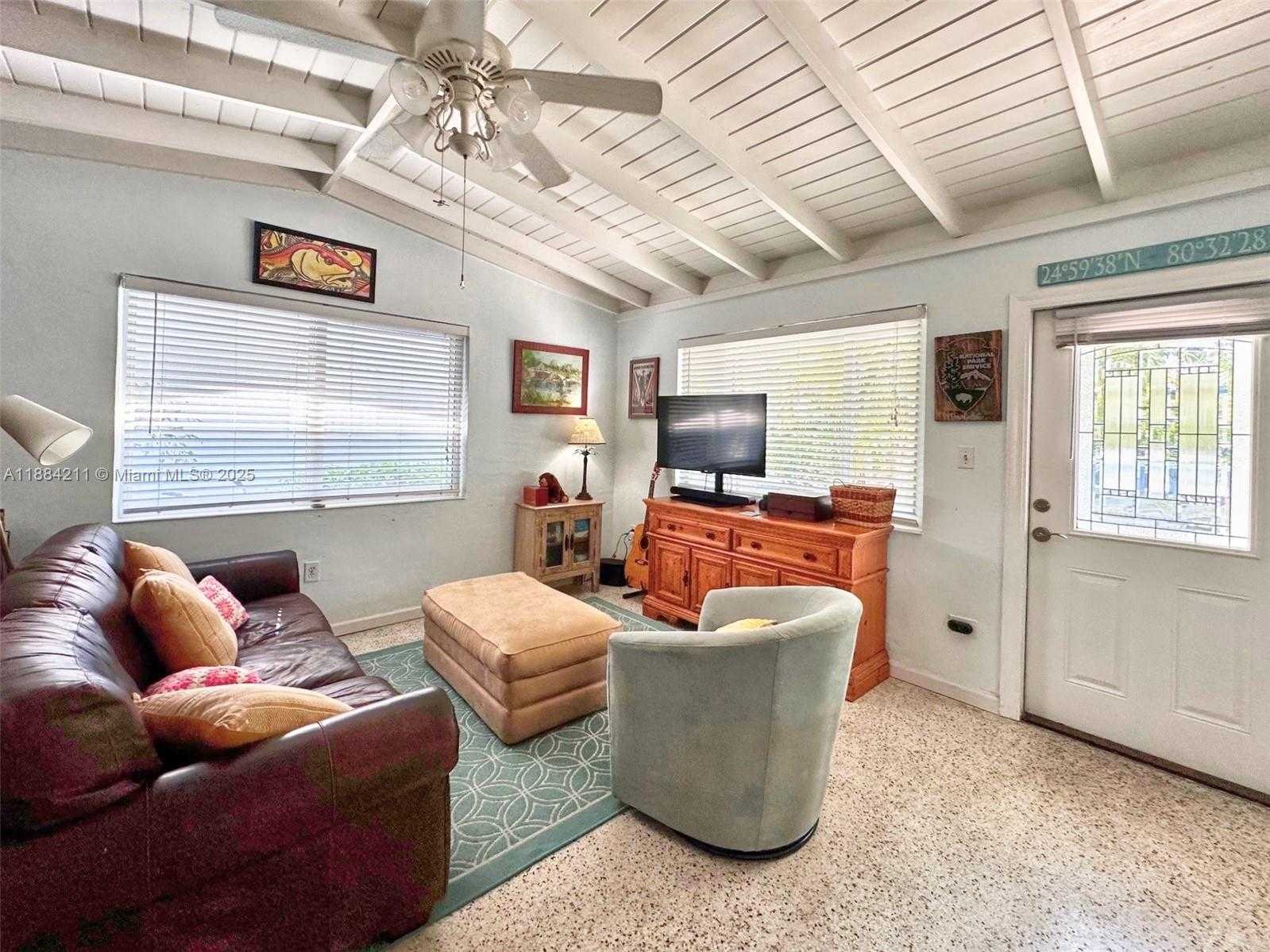 Small Image of 319 WOODS AVE, Plantation Key Number 10