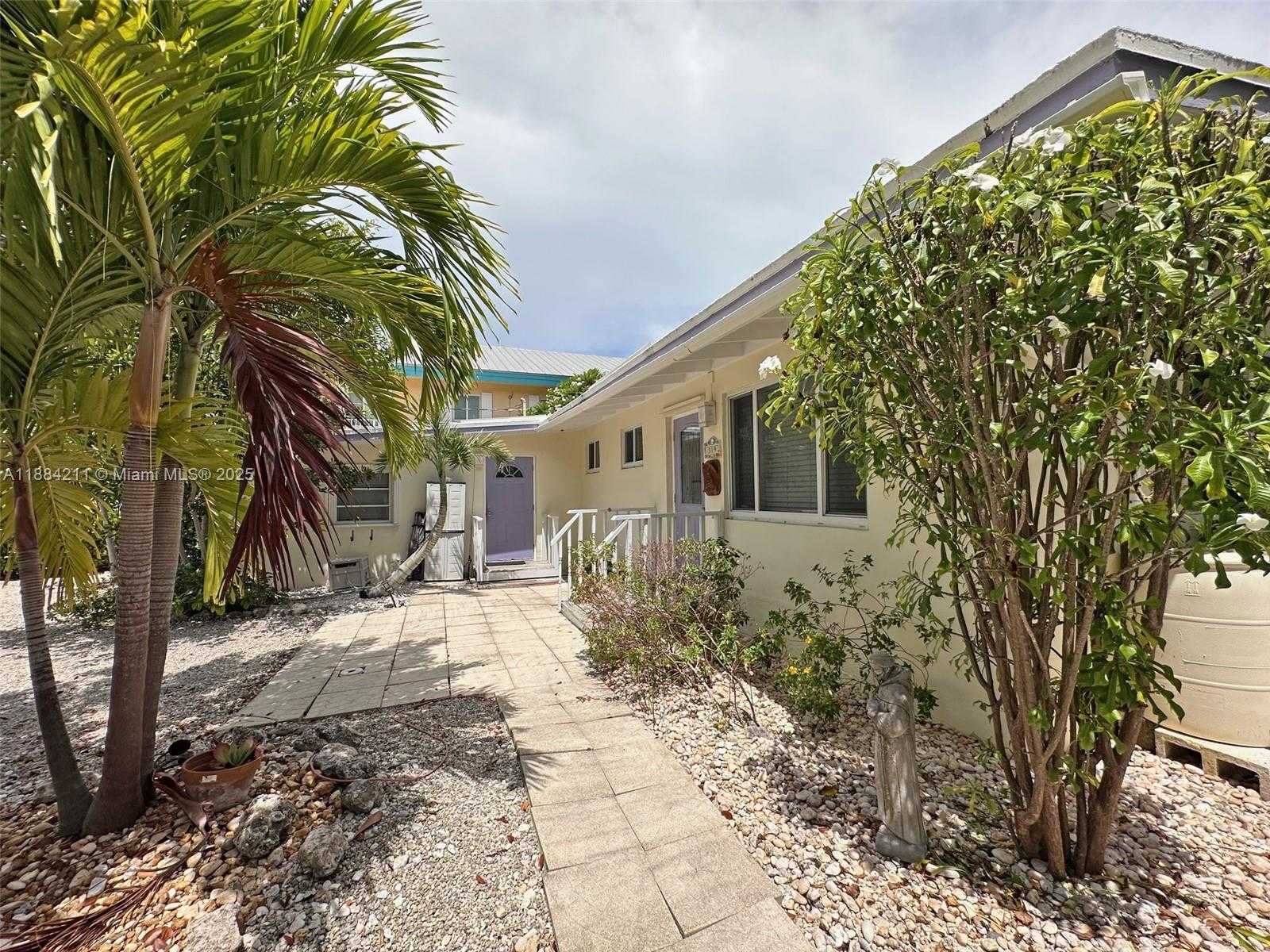 Small Image of 319 WOODS AVE, Plantation Key Number 17