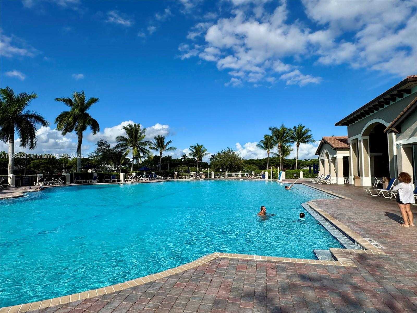 Small Image of 8788 SOUTH WEST 222ND TERRACE, Cutler Bay Number 24