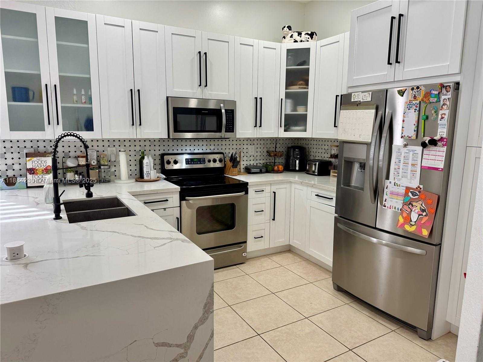Small Image of 8788 SOUTH WEST 222ND TERRACE, Cutler Bay Number 5