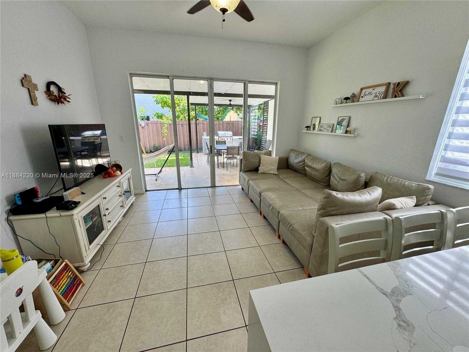Small Image of 8788 SOUTH WEST 222ND TERRACE, Cutler Bay Number 6
