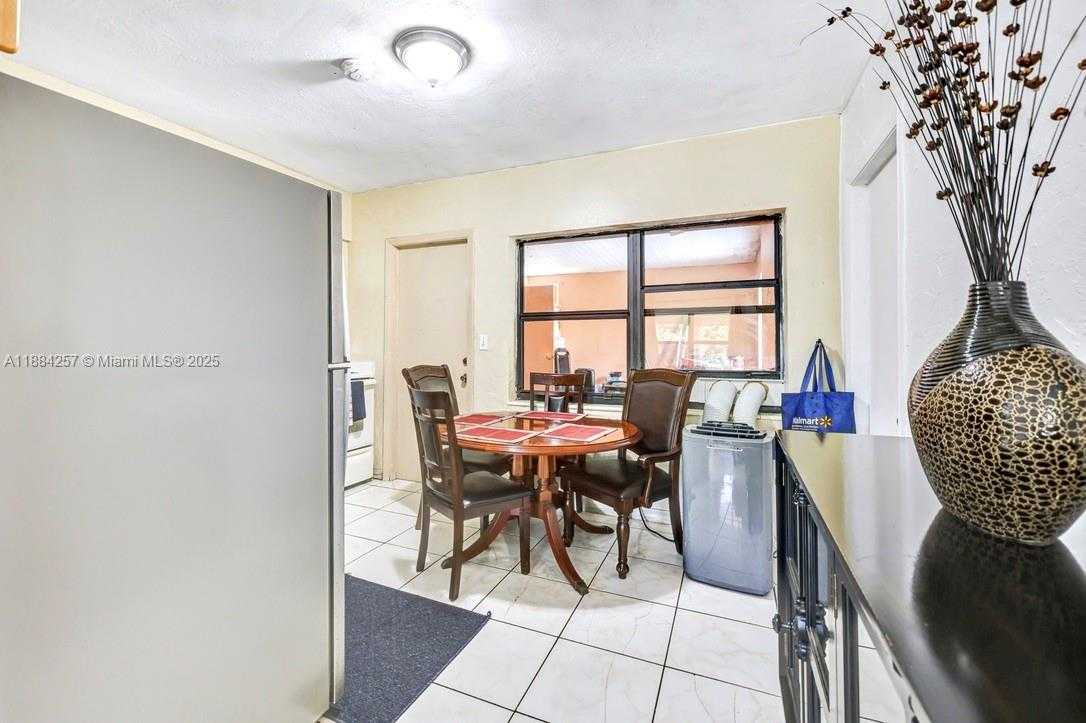 Small Image of 15770 NORTH EAST 18TH CT, North Miami Beach Number 14