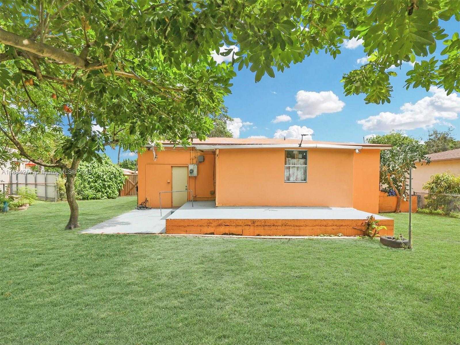 Small Image of 15770 NORTH EAST 18TH CT, North Miami Beach Number 33