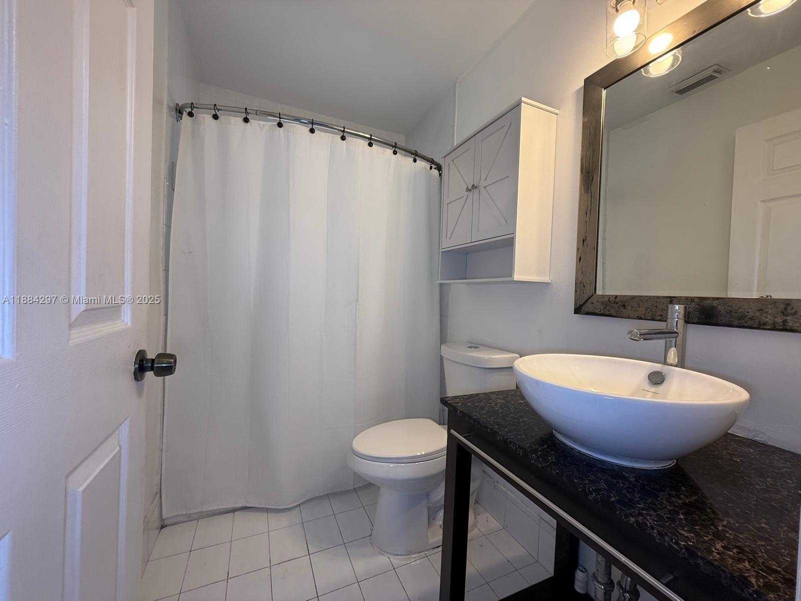 Small Image of 3461 SOUTH WEST 154TH CT, Miami Number 17