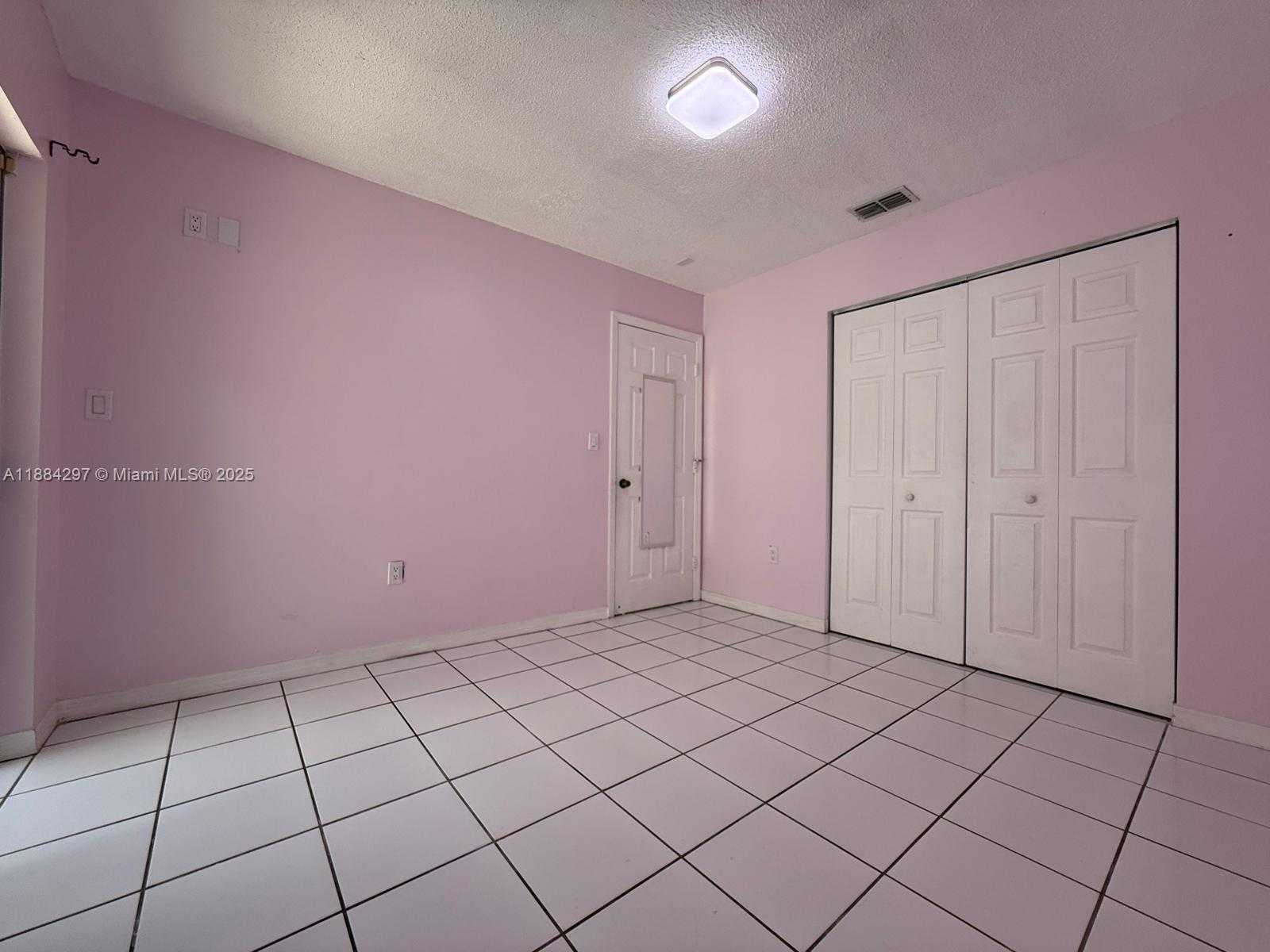 Small Image of 3461 SOUTH WEST 154TH CT, Miami Number 18