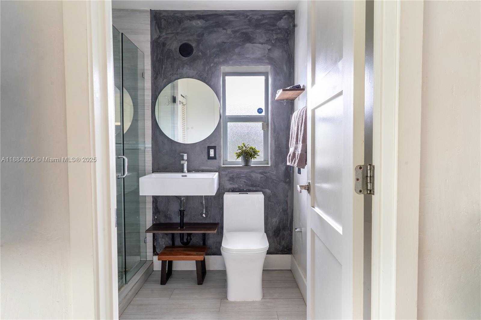 Small Image of 1440 NORTH WEST 7TH TER, Fort Lauderdale Number 9
