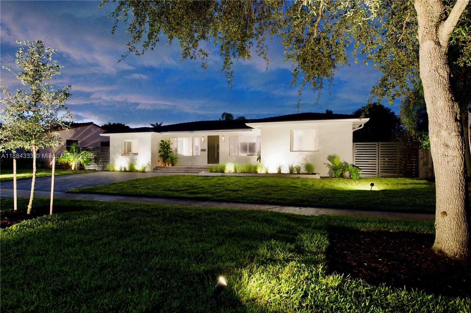 Small Image of 49 NORTH WEST 108TH ST, Miami Shores Number 42
