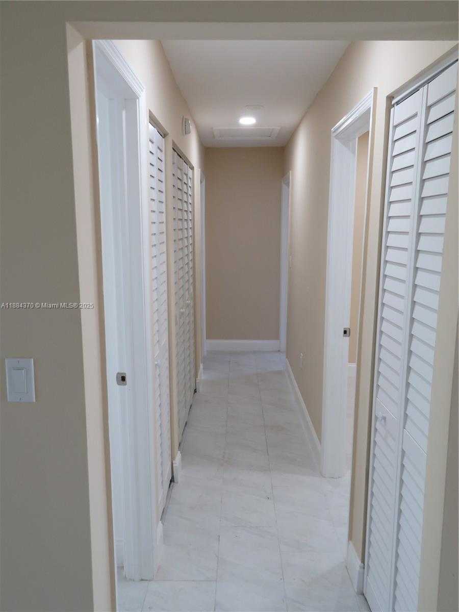 Small Image of Homestead Number 14