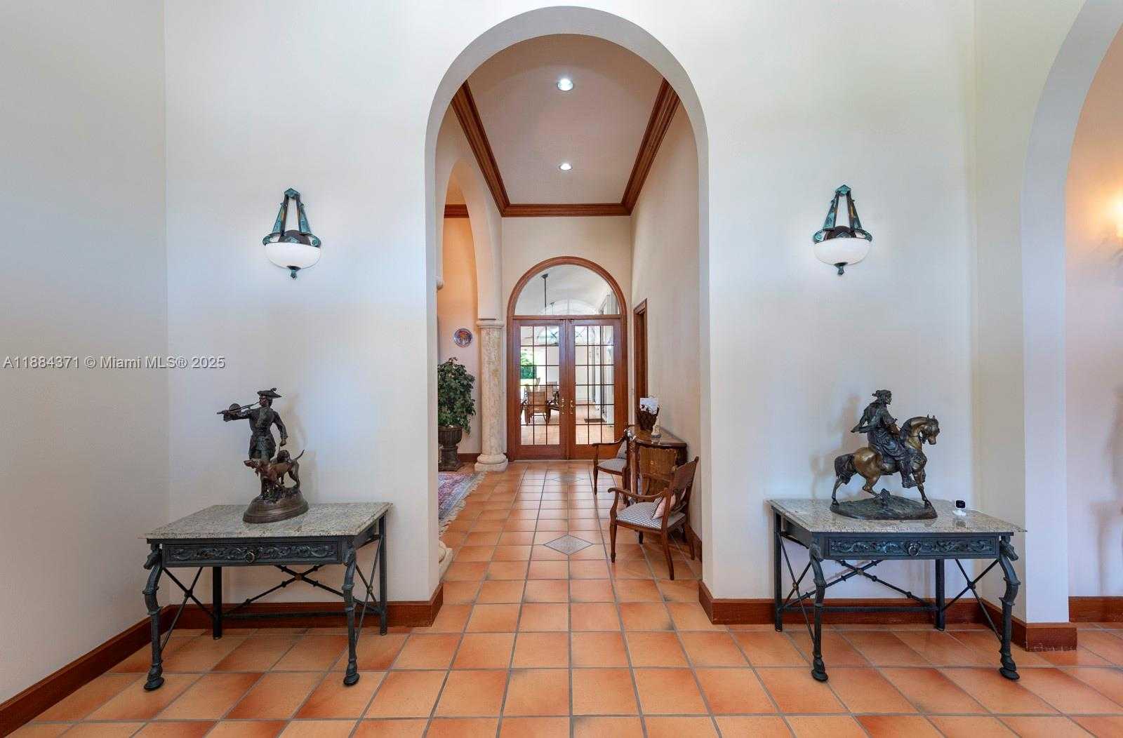 Small Image of 9360 SOUTH WEST 66TH ST, Miami Number 2