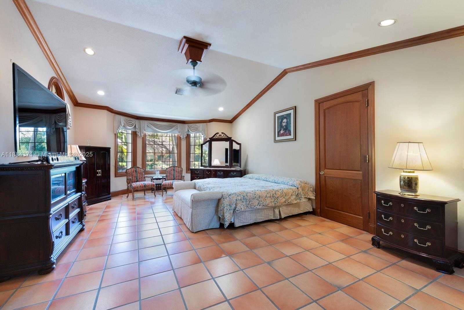 Small Image of 9360 SOUTH WEST 66TH ST, Miami Number 24