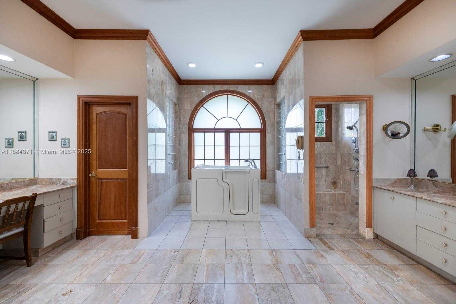 Small Image of 9360 SOUTH WEST 66TH ST, Miami Number 25
