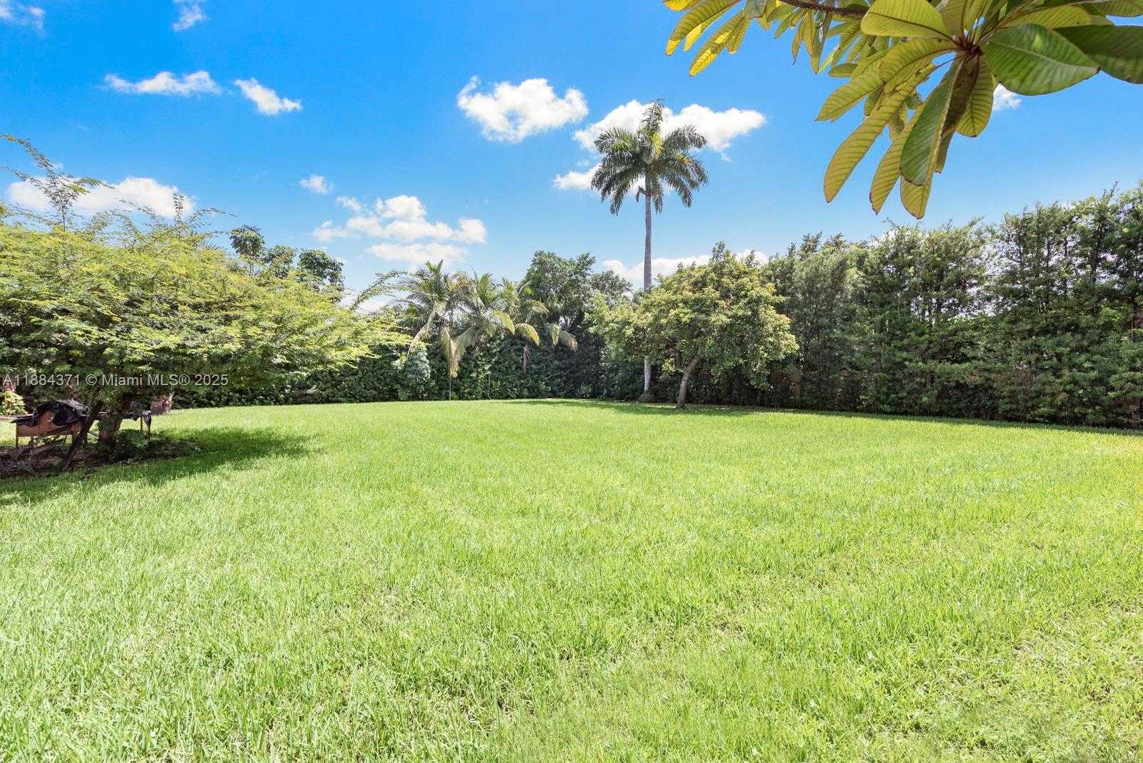 Small Image of 9360 SOUTH WEST 66TH ST, Miami Number 36