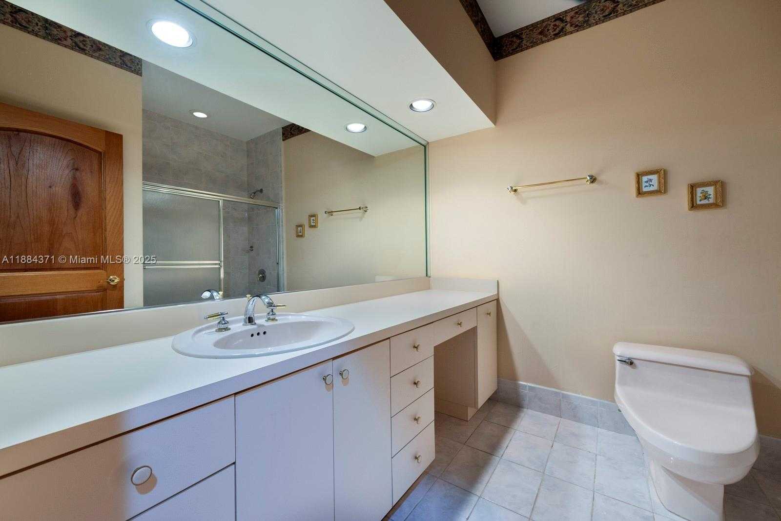 Small Image of 9360 SOUTH WEST 66TH ST, Miami Number 39