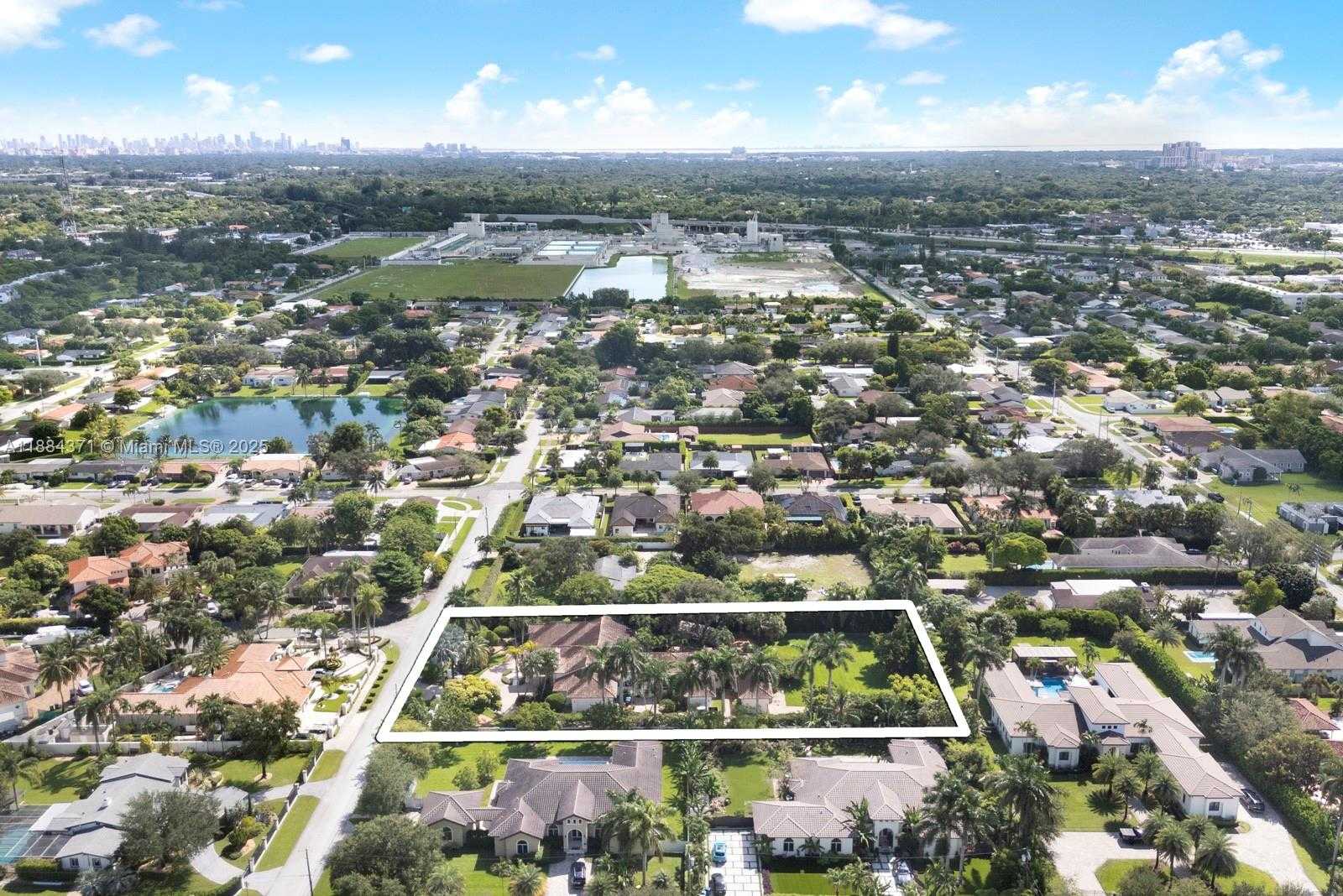 Small Image of 9360 SOUTH WEST 66TH ST, Miami Number 60