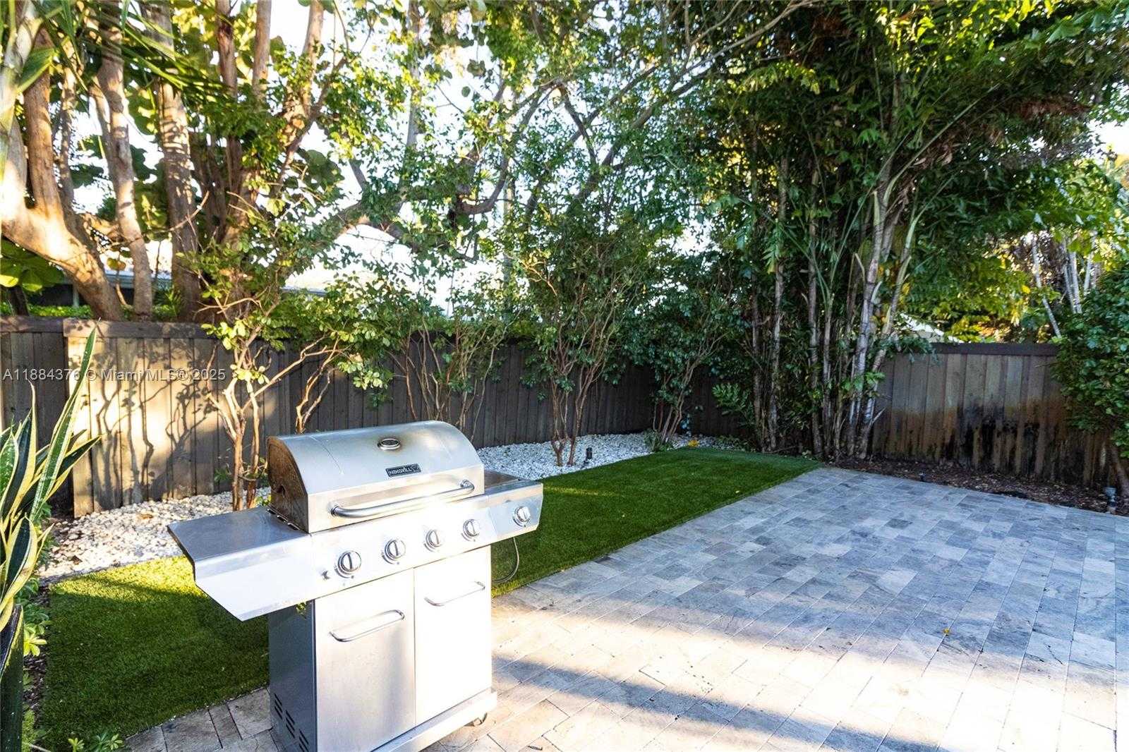 Small Image of 744 NORTH EAST 16TH AVE, Fort Lauderdale Number 20