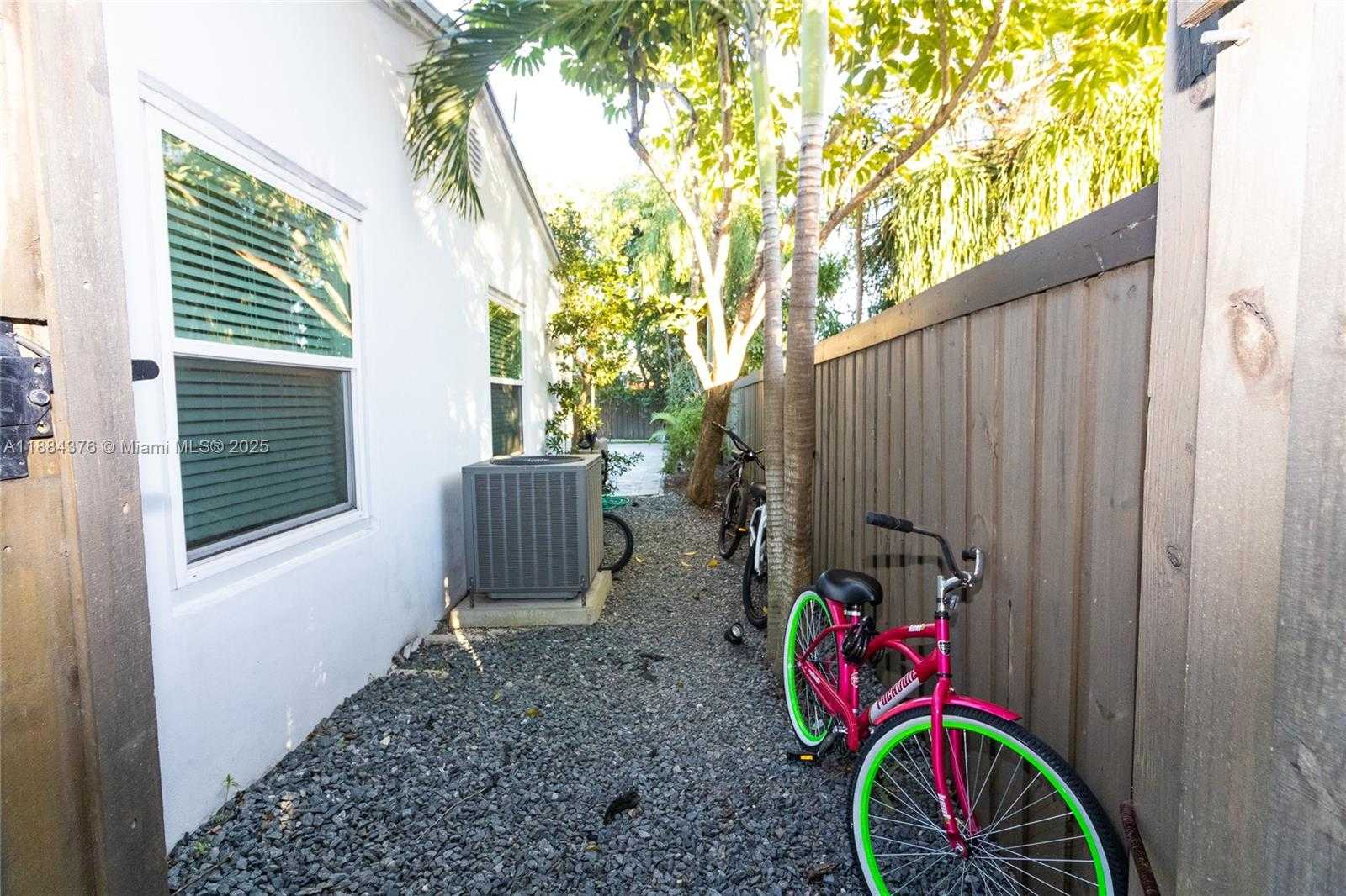 Small Image of 744 NORTH EAST 16TH AVE, Fort Lauderdale Number 23