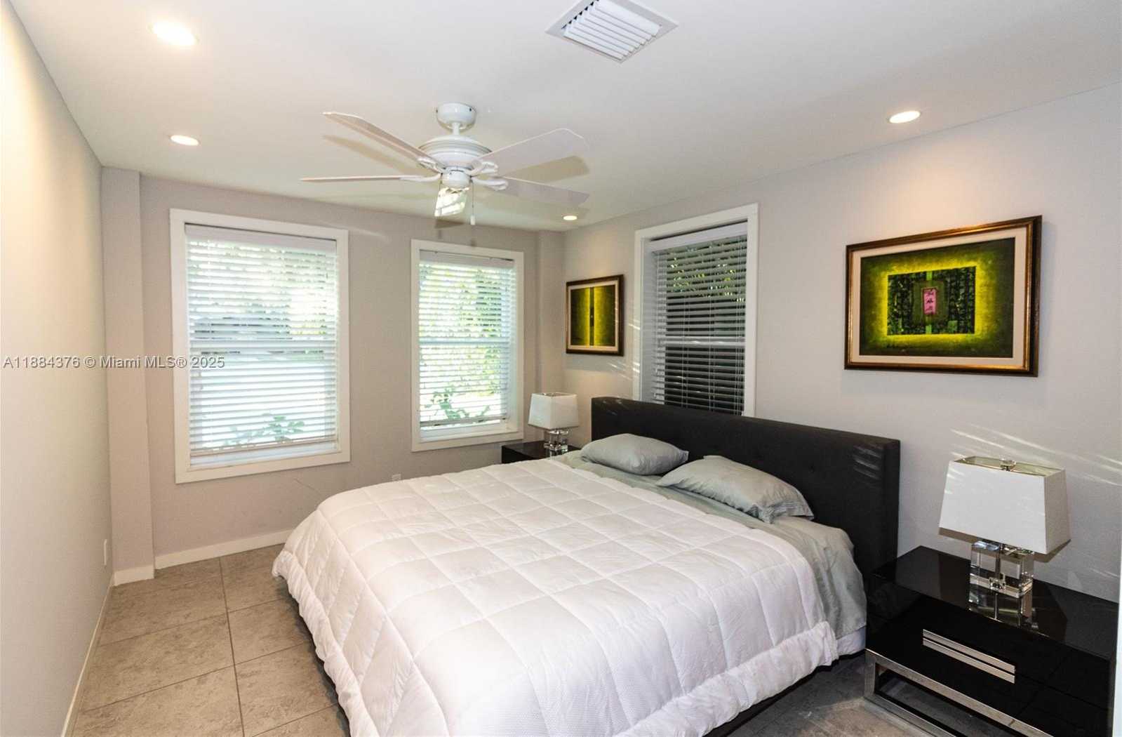Small Image of 744 NORTH EAST 16TH AVE, Fort Lauderdale Number 8