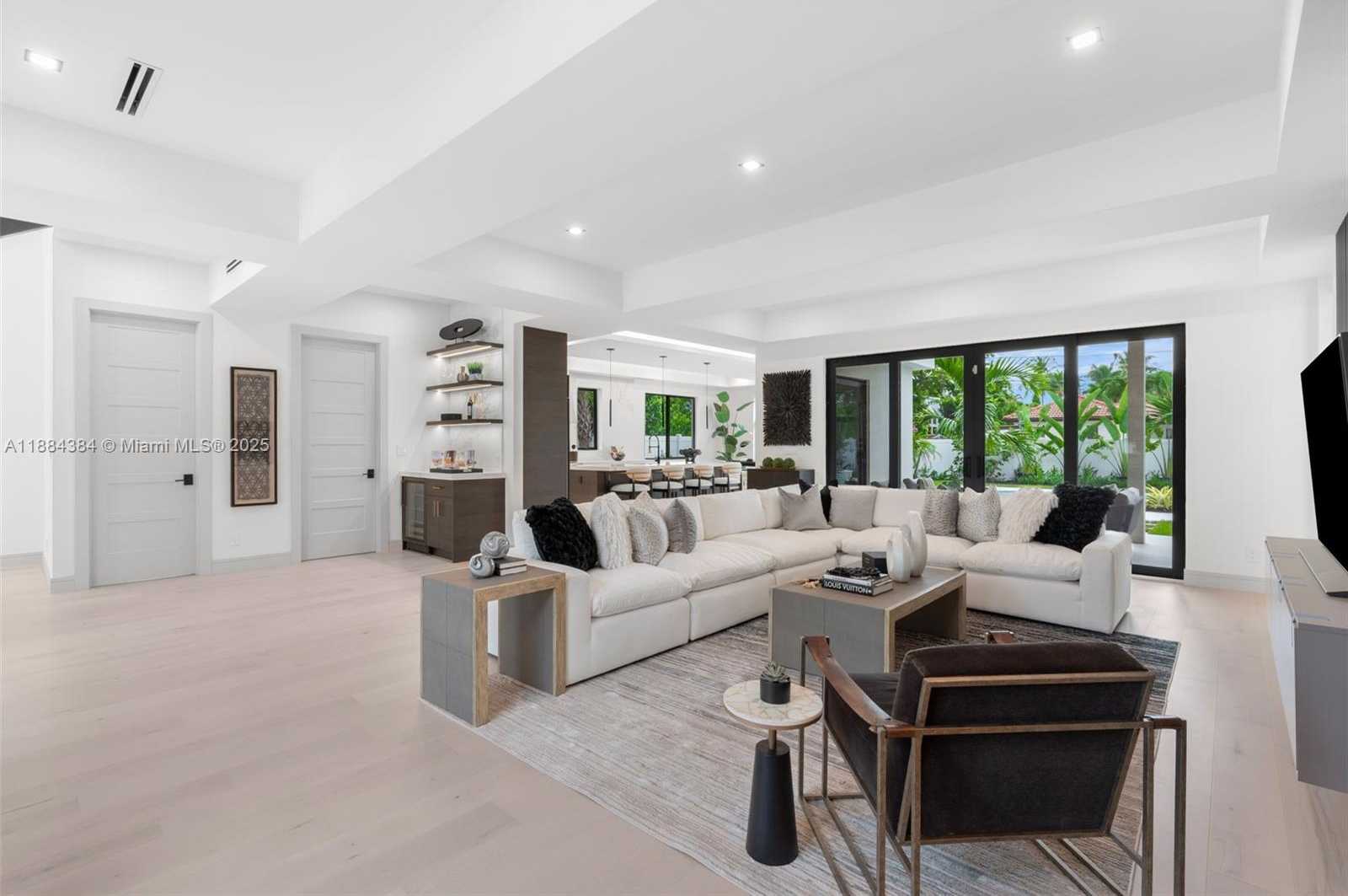 Small Image of 702 NORTH WEST 5TH AVE, Delray Beach Number 2
