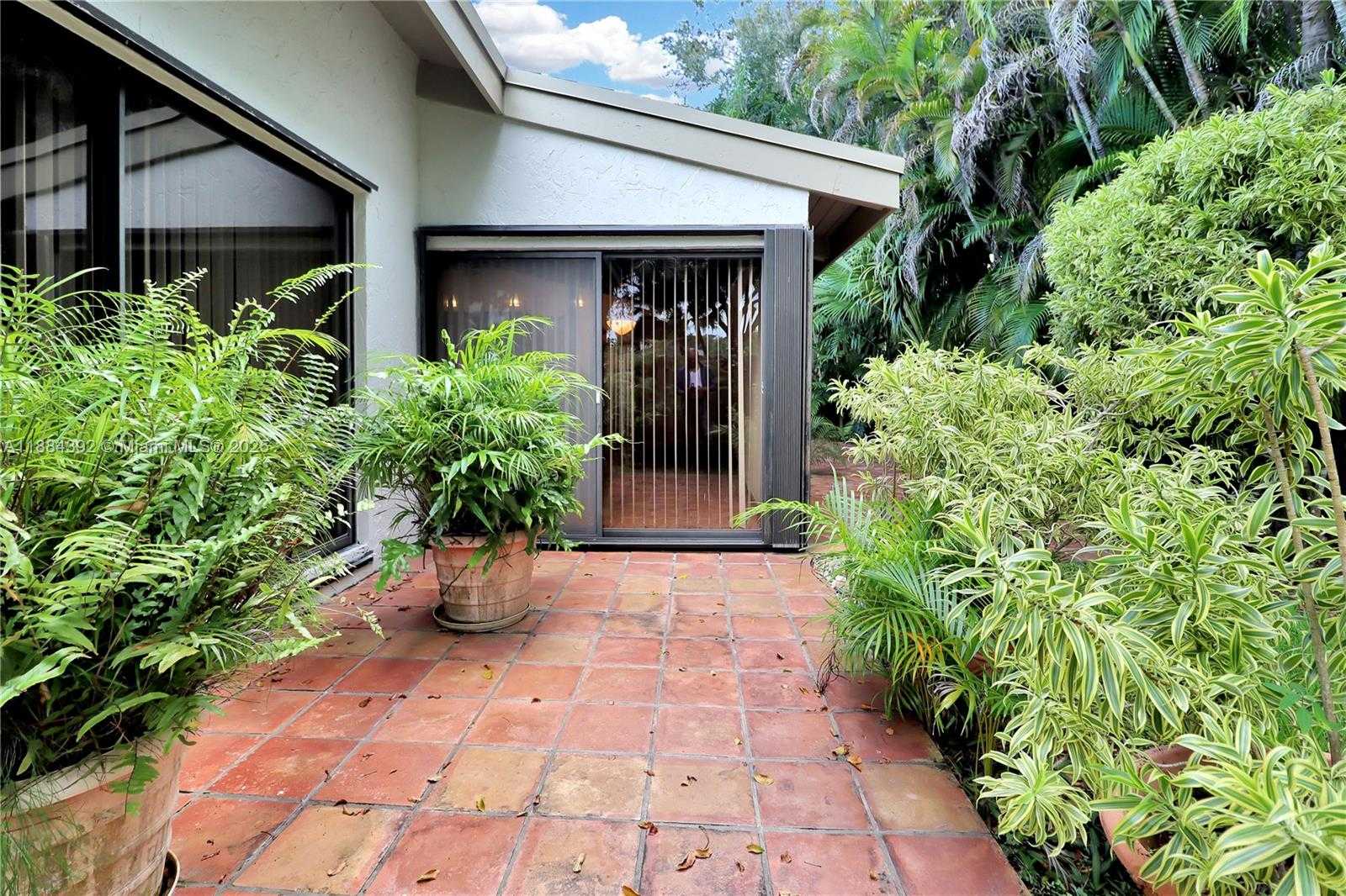 Small Image of 9220 SOUTH WEST 78TH CT, Miami Number 27