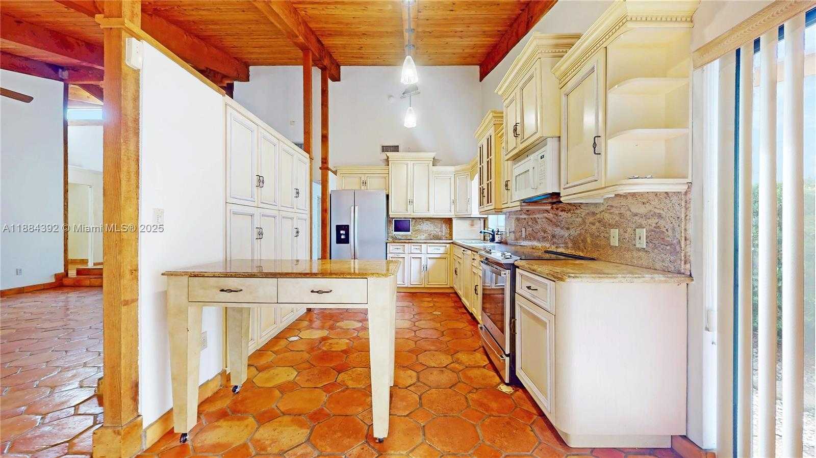 Small Image of 9220 SOUTH WEST 78TH CT, Miami Number 7