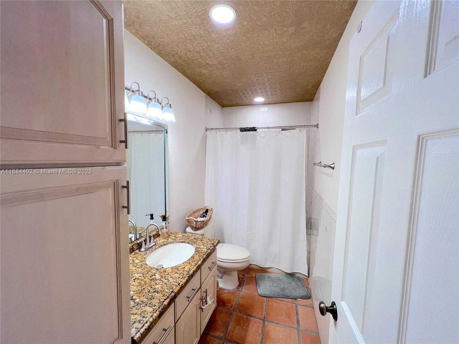 Small Image of 22600 SOUTH WEST 180TH CT, Miami Number 11